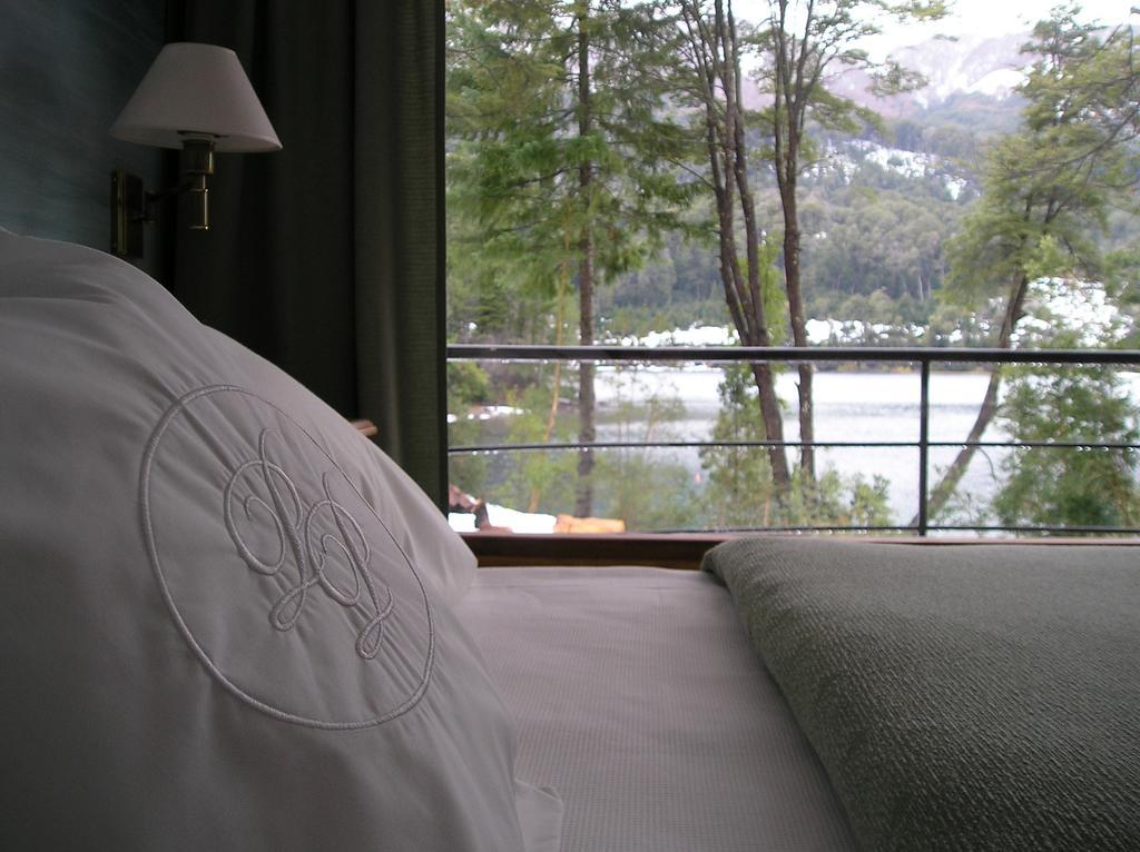 Patagonia Paraiso - Hotel Boutique On Lake Beach Villa La Angostura Bagian luar foto